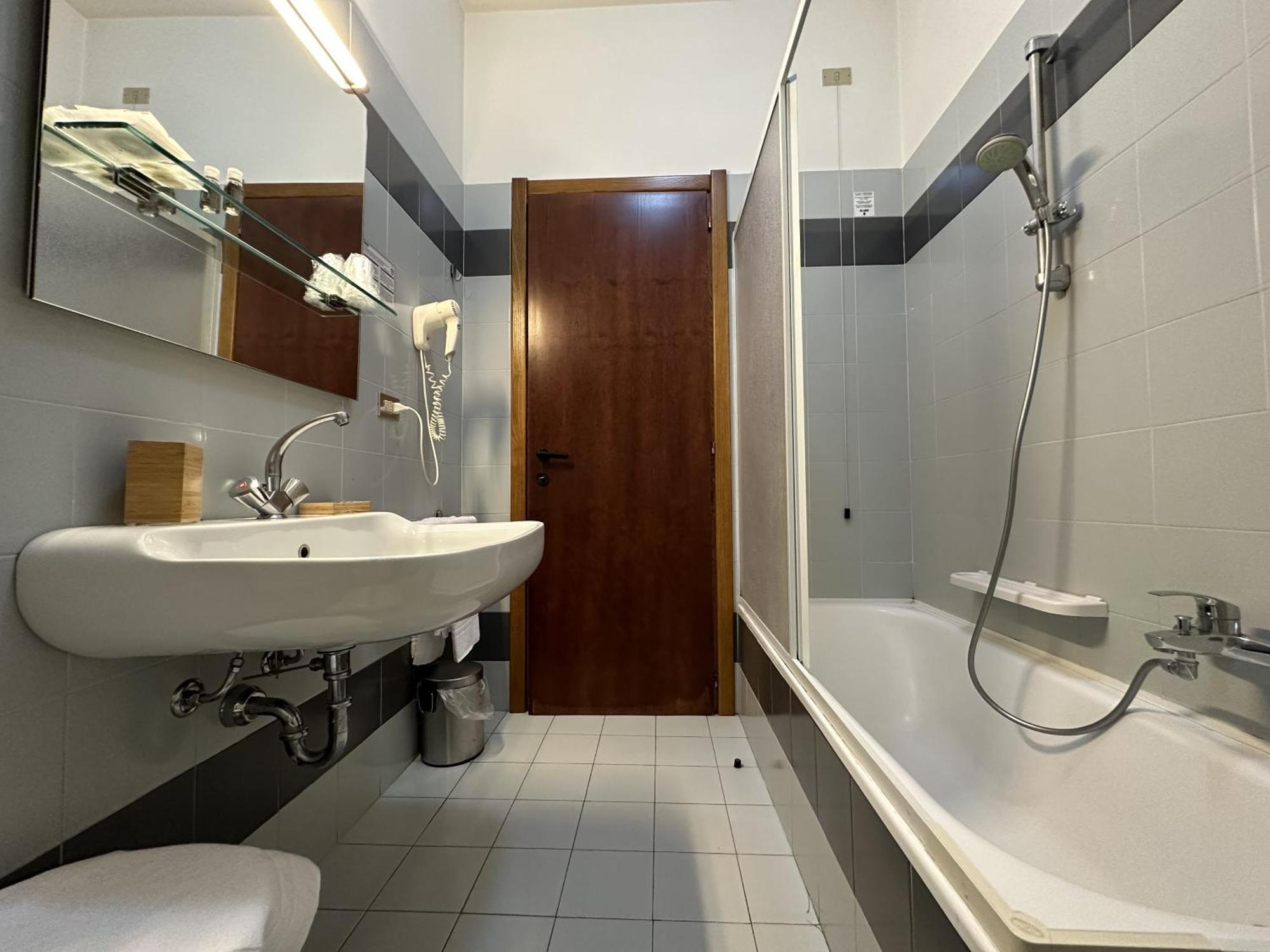 Hotel Griselda Saluzzo Luaran gambar